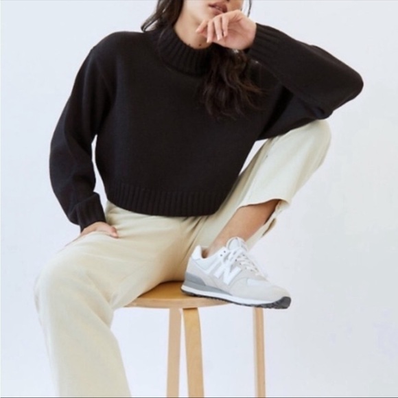 Wilfred Harper Sweater - Picture 9 of 10